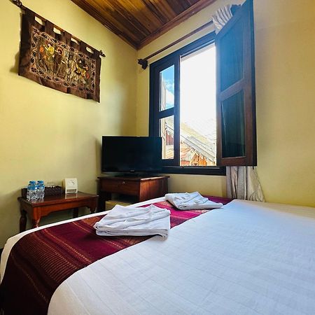 Anisa Mekong Riverside Villa Luang Prabang Dış mekan fotoğraf
