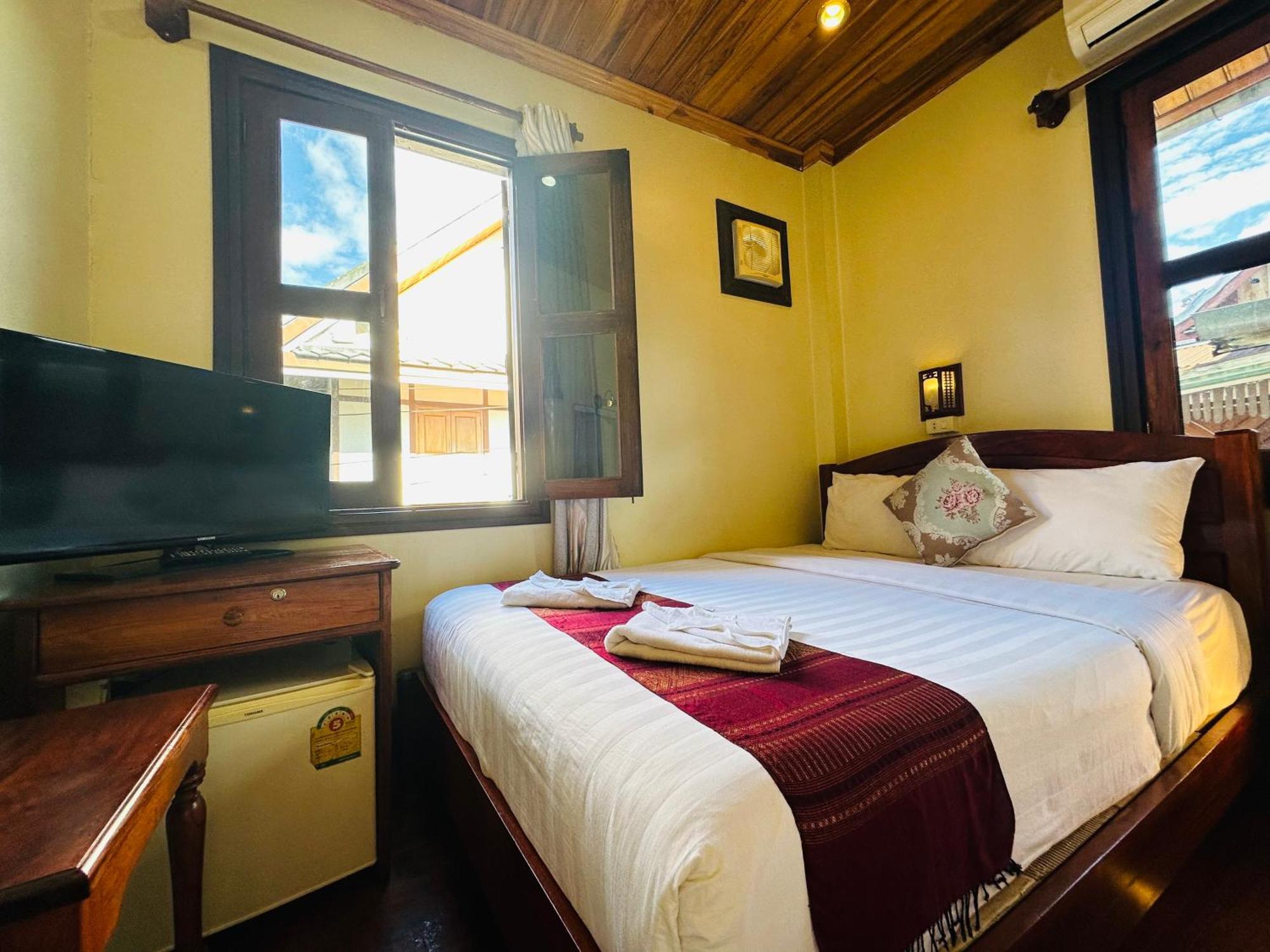 Anisa Mekong Riverside Villa Luang Prabang Dış mekan fotoğraf
