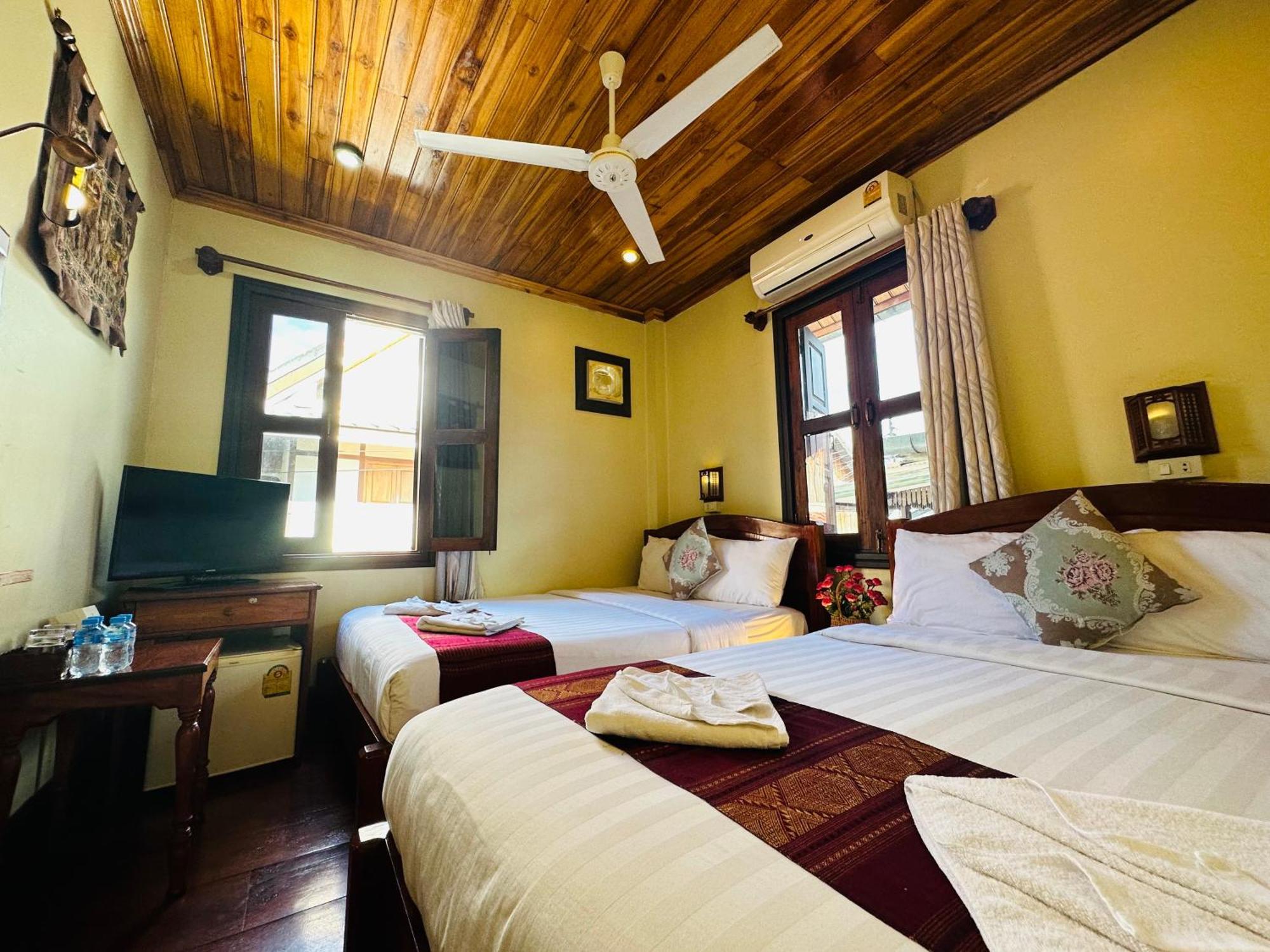 Anisa Mekong Riverside Villa Luang Prabang Dış mekan fotoğraf