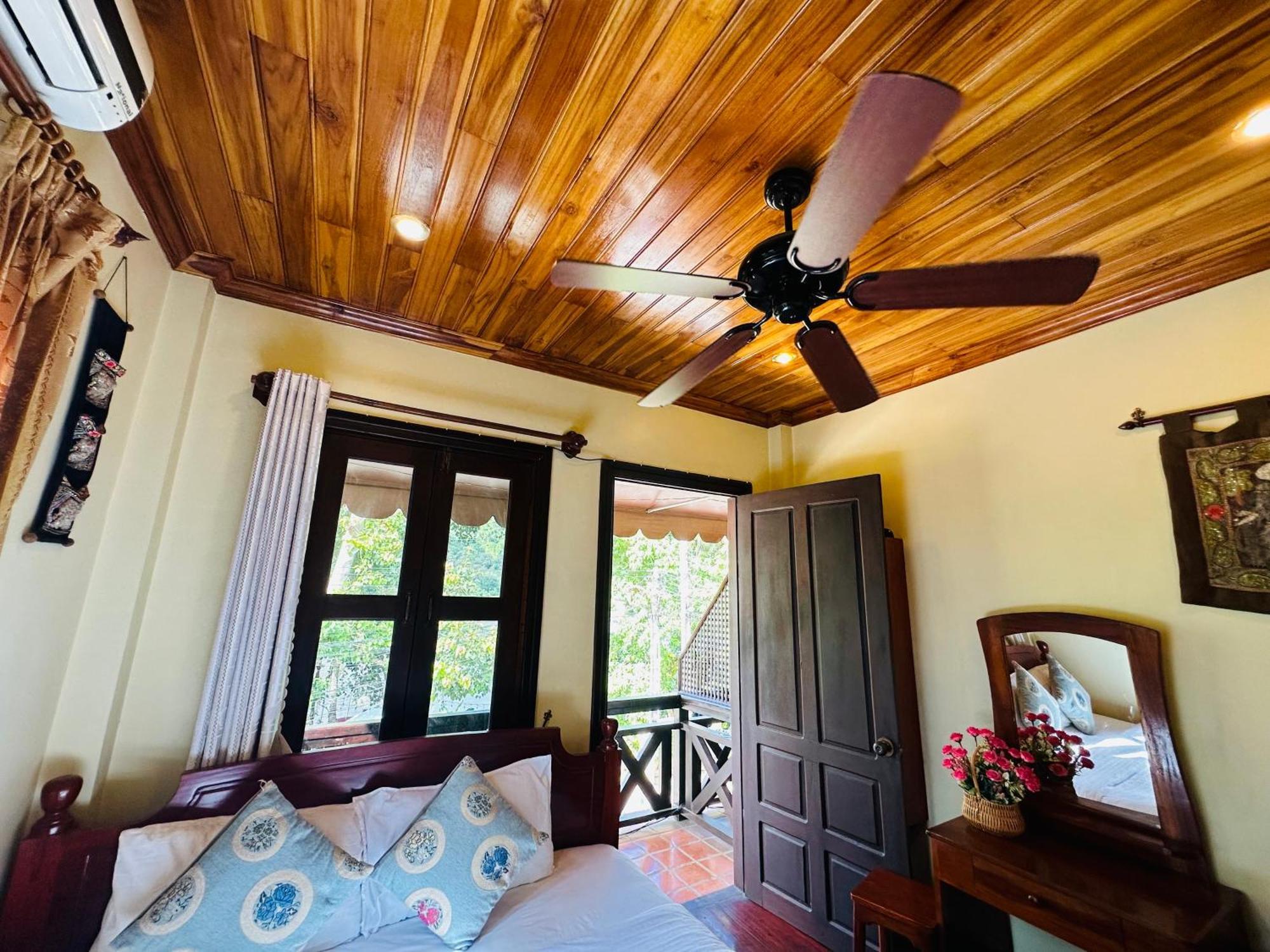 Anisa Mekong Riverside Villa Luang Prabang Dış mekan fotoğraf