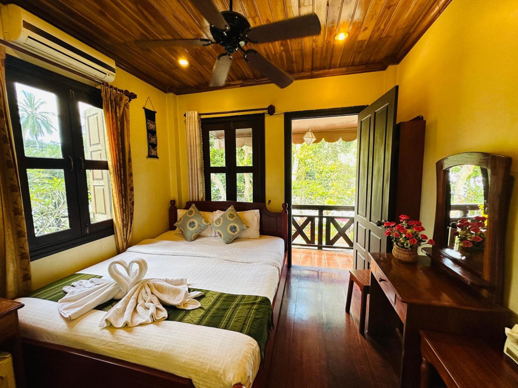 Anisa Mekong Riverside Villa Luang Prabang Dış mekan fotoğraf