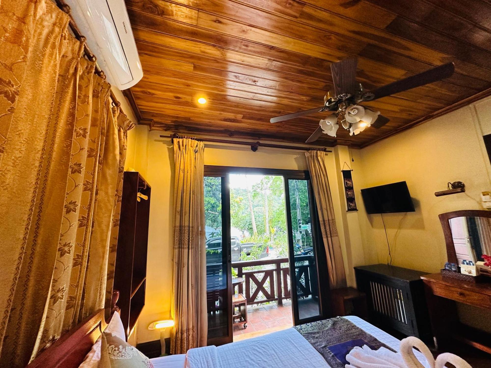 Anisa Mekong Riverside Villa Luang Prabang Dış mekan fotoğraf