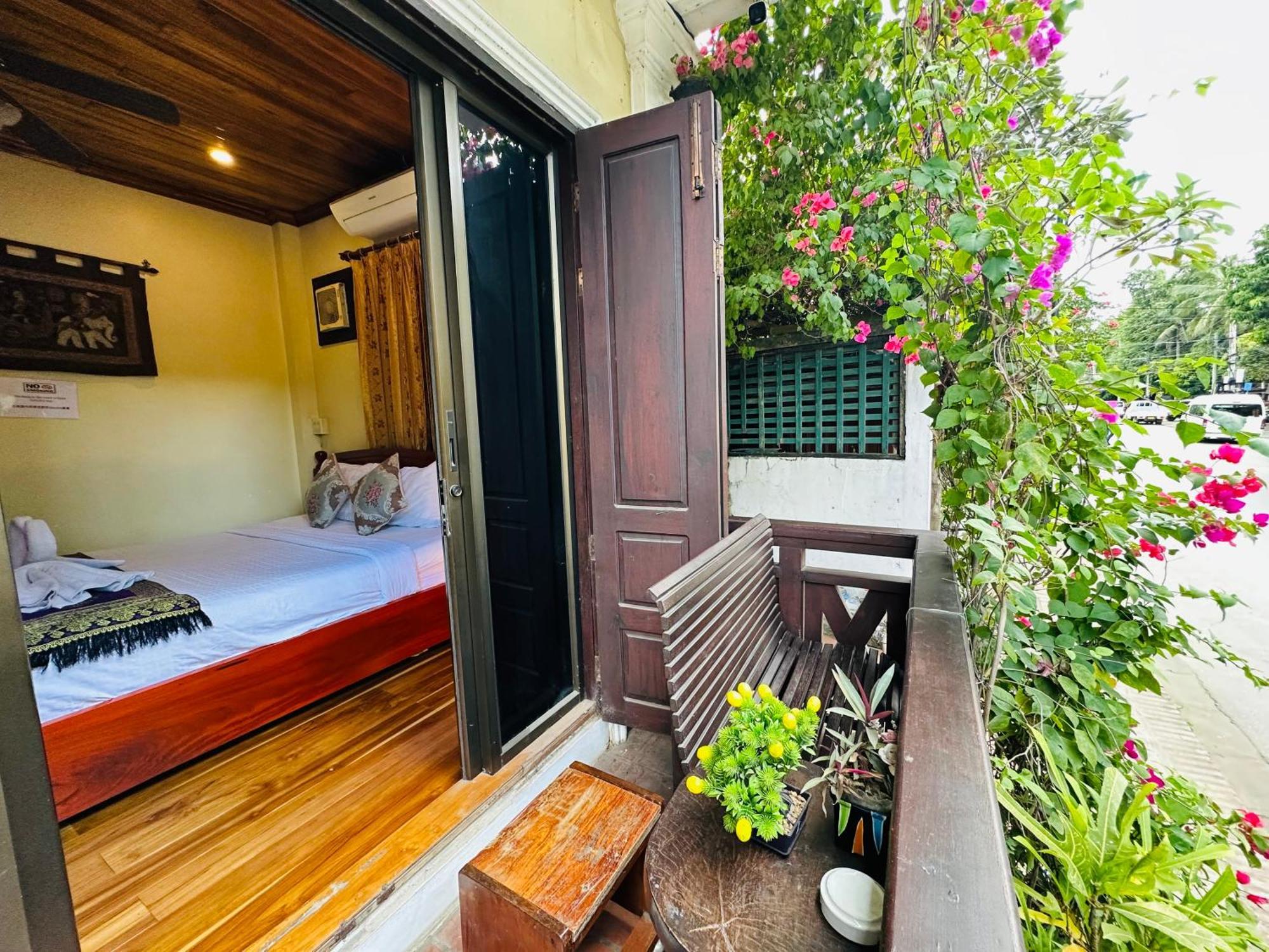 Anisa Mekong Riverside Villa Luang Prabang Dış mekan fotoğraf