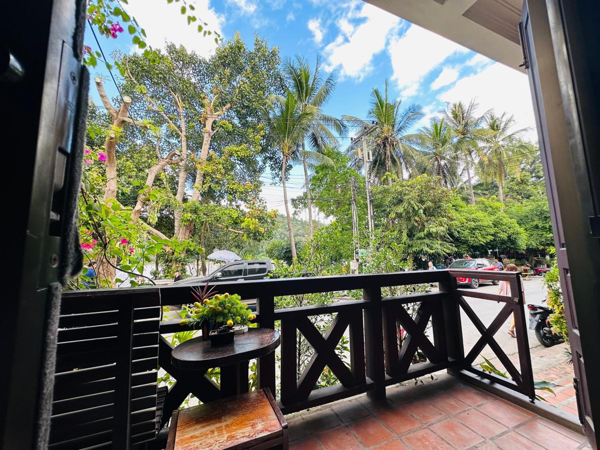 Anisa Mekong Riverside Villa Luang Prabang Dış mekan fotoğraf