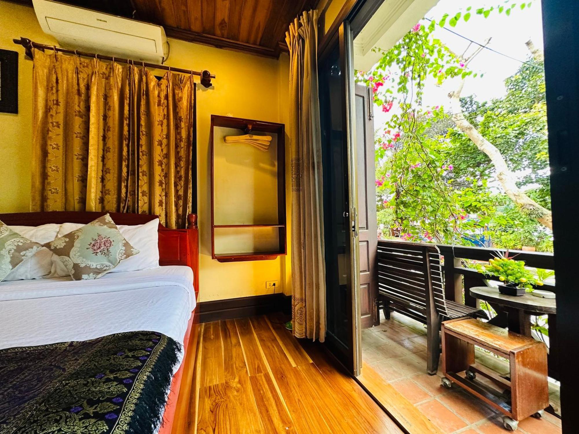 Anisa Mekong Riverside Villa Luang Prabang Dış mekan fotoğraf